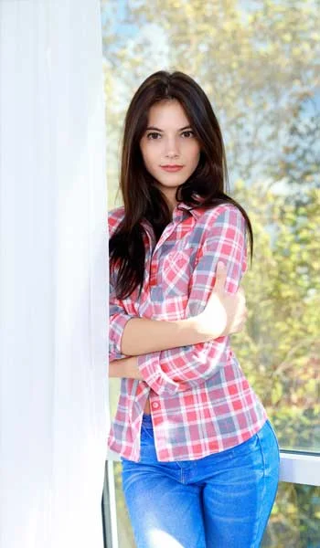 Independent Marine Drive Escorts